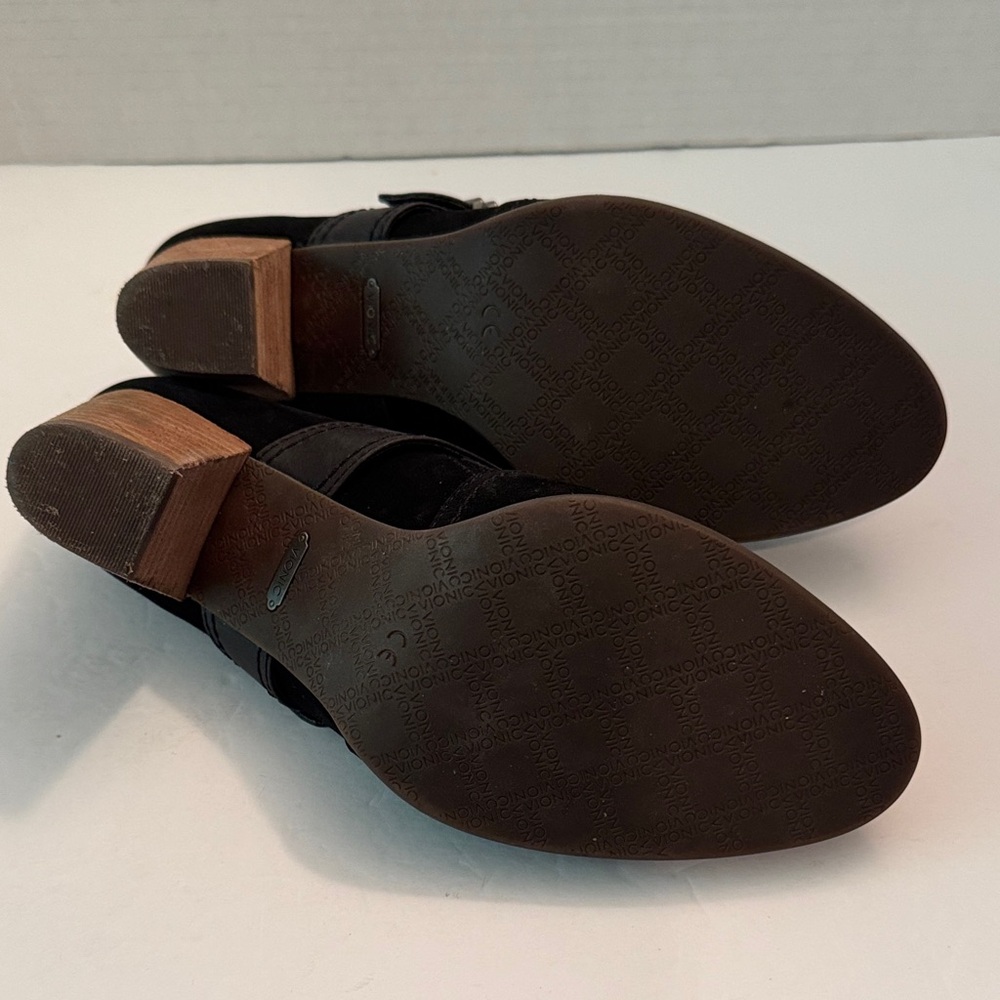 Vionic Black Mules with Buckle Sz 7 - Picture 8 of 9